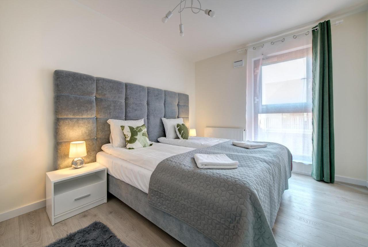 Live & Travel Apartments - Waterlane Island Gdańsk Buitenkant foto